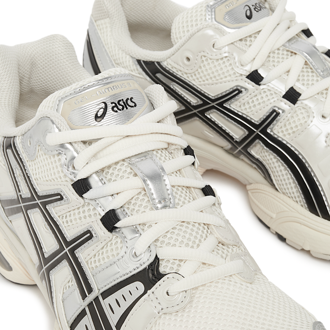 ASICS SportStyle Gel Nimbus 9 "Cream Black" beige 81133 5