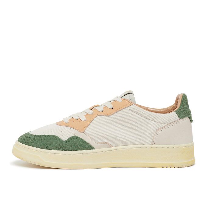 Autry x Staple Medalist Low Man beige 81247 3