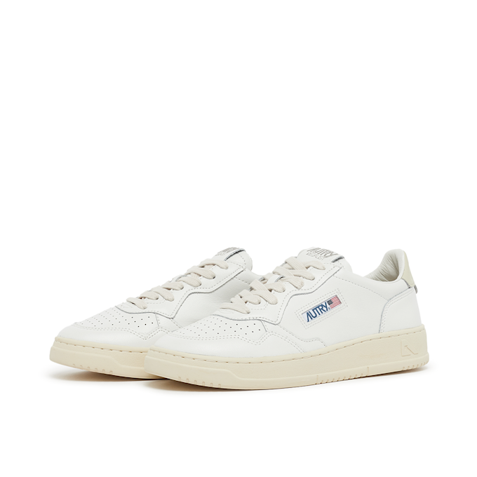 Autry Wmns Medalist Low wit 81337 1