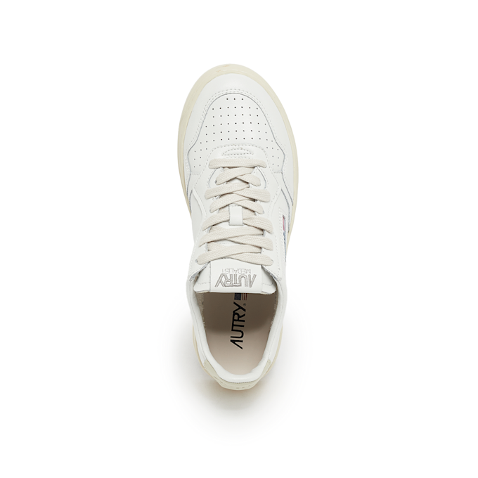 Autry Wmns Medalist Low blanc 81337 4
