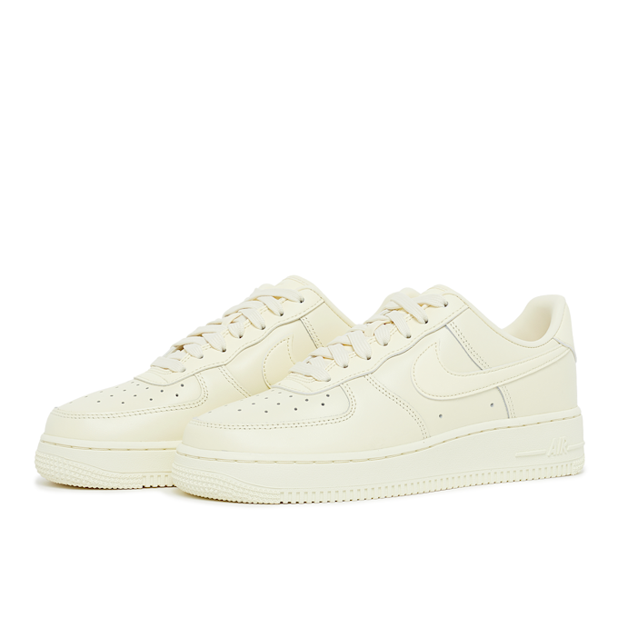 Nike Air Force 1 '07 Fresh yellow 81465 1