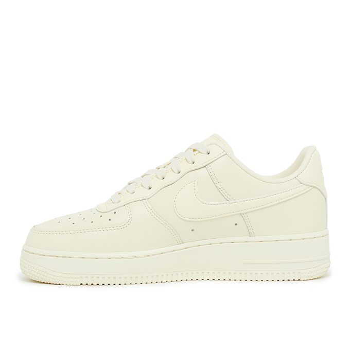 Nike Air Force 1 '07 Fresh yellow 81465 3