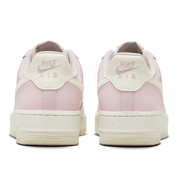 Nike Wmns Air Force 1 Low Next Nature "Platinum Violet" lichtroze 81646 5
