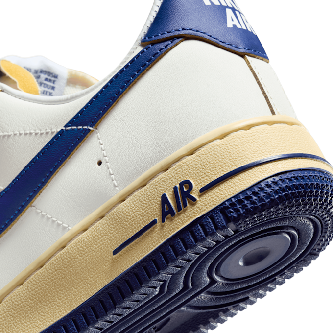 Nike Wmns Air Force 1 Low "Athletic Department" wit 81652 8