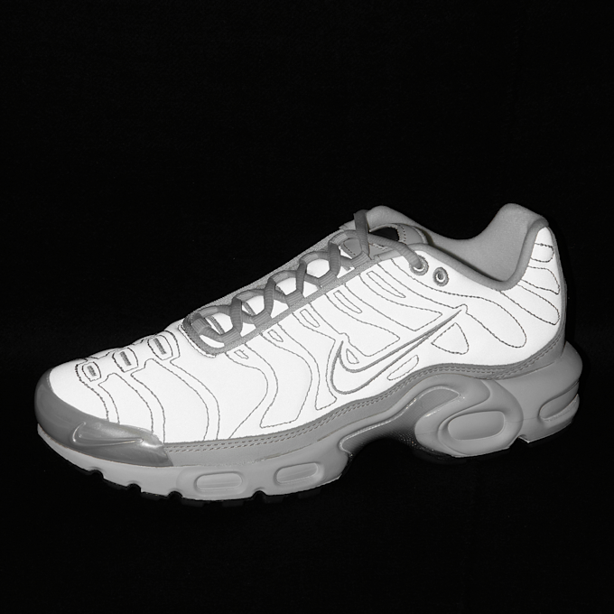 Nike Wmns Air Max Plus "Reflective" grau 81688 8