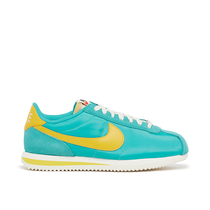 Nike Wmns Cortez Nylon “Bleached Aqua” blau 82849 2