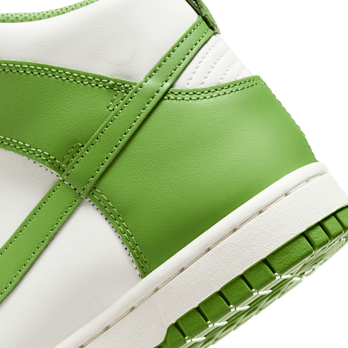 Nike Wmns Dunk High "Chlorophyll" vert 81694 7