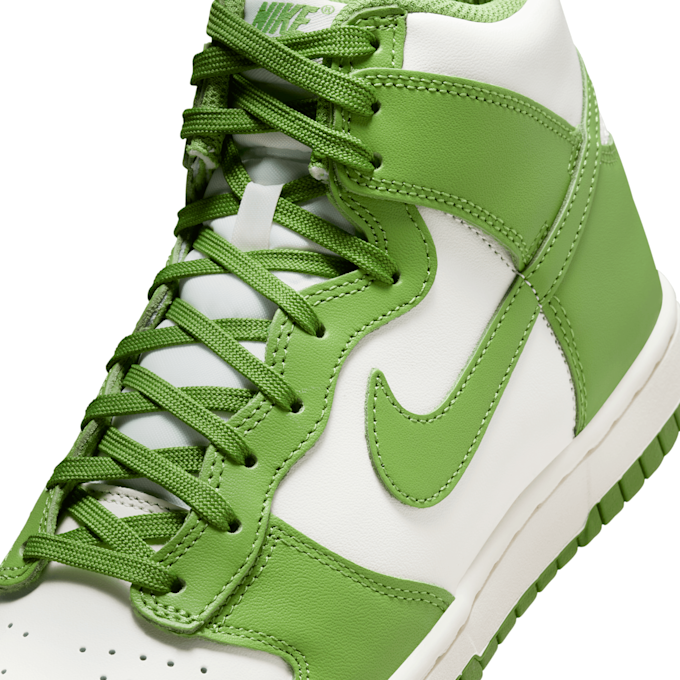 Nike Wmns Dunk High "Chlorophyll" grün 81694 8