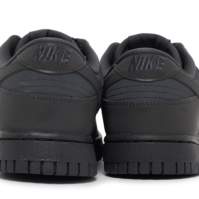 Nike Wmns Dunk Low “Cyber Reflective” blau 81692 5
