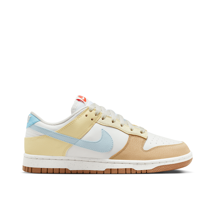 Nike Dunk Low Next Nature "Soft Yellow" blanc 81696 2