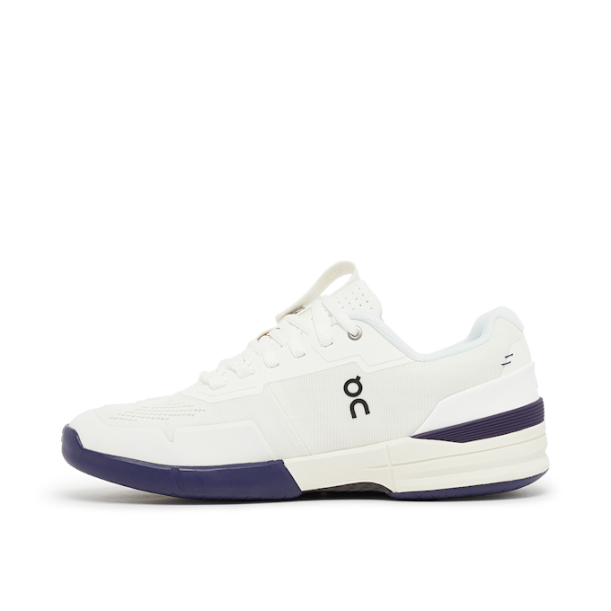 On Wmns The Roger Pro white 81852 3