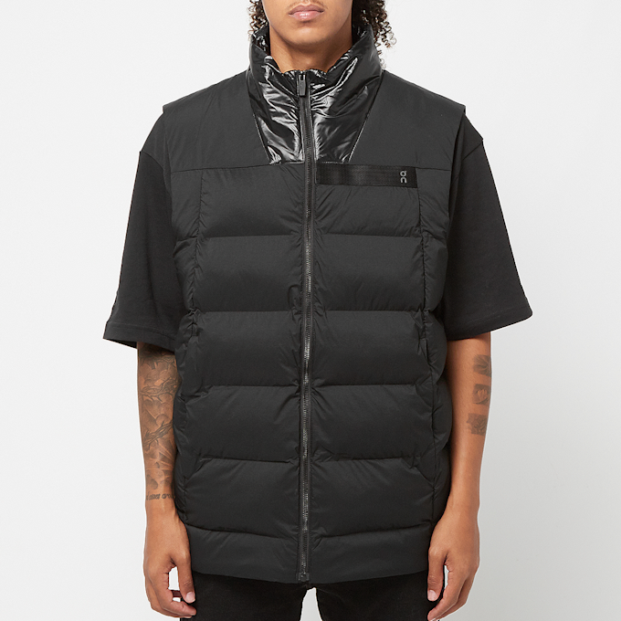 On Challenger Vest black 82016 2