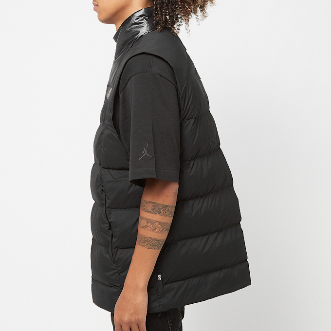 On Challenger Vest black 82016 3