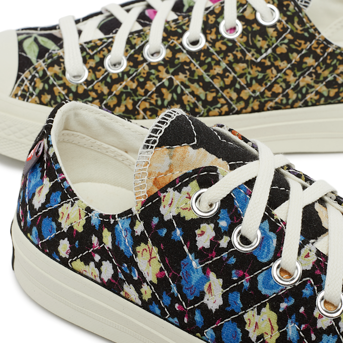Converse Wmns Chuck 70 multicolore 82036 6