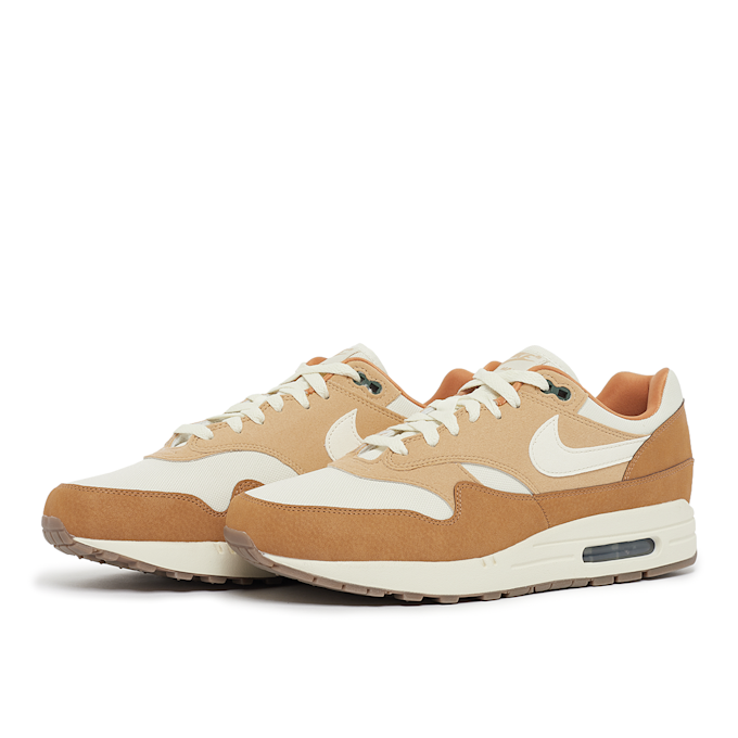 Nike Air Max 1 '87 "Wheat" orange 82142 1