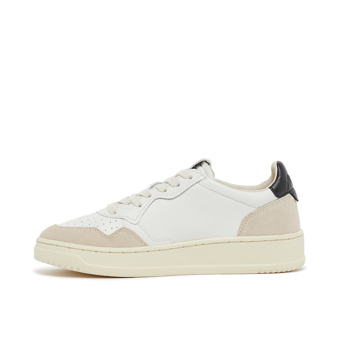 Autry Wmns Medalist Low beige 82535 3