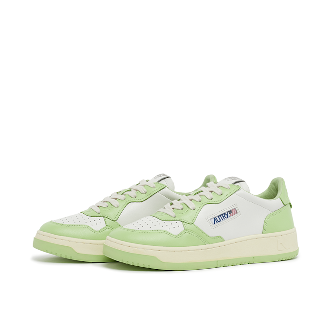 Autry Wmns Medalist Low vert 82555 1