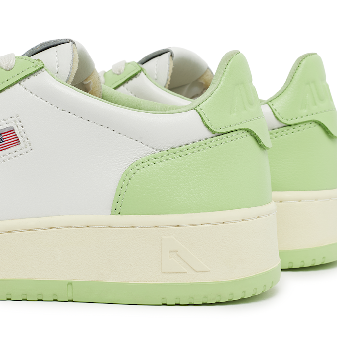 Autry Wmns Medalist Low vert 82555 5