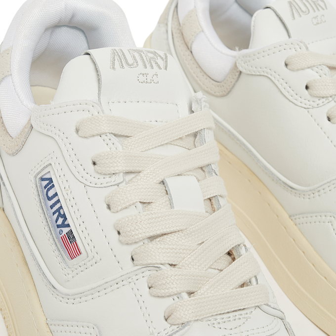 Autry Wmns CLC Low white 82558 5
