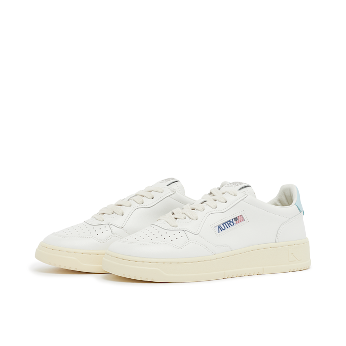 Autry Wmns Medalist Low wit 82560 1