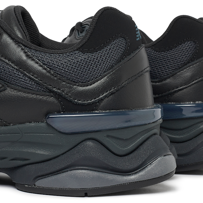 New Balance 9060 (U9060NRI) schwarz 82944 5