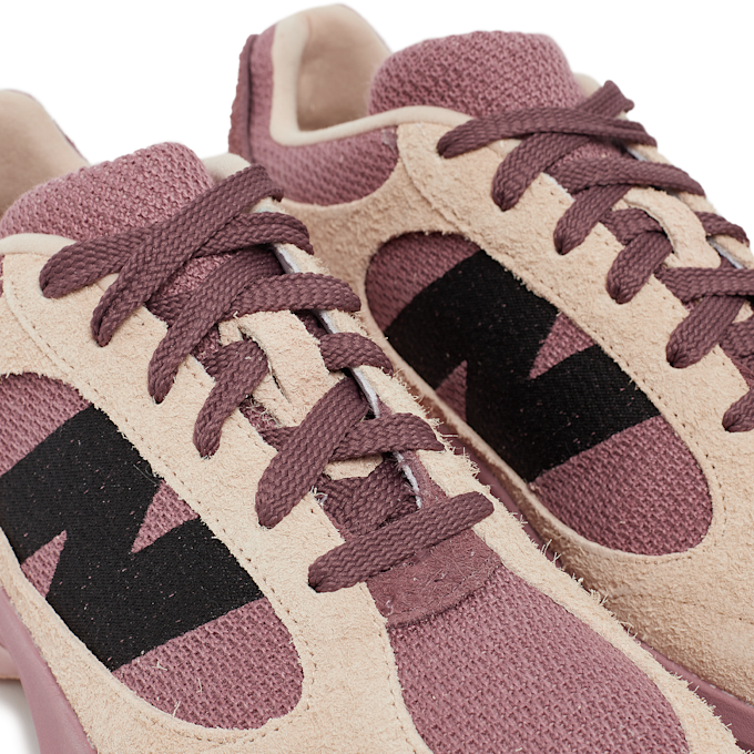 New Balance WRPD Runner "Licorice" pourpre 83046 5