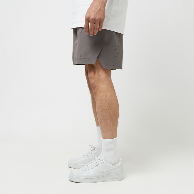 On x PAF Shorts grey 83098 3