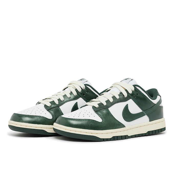 Nike Dunk Low "Vintage Green" grün 83264 1
