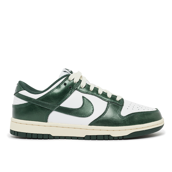Nike Dunk Low "Vintage Green" grün 83264 2