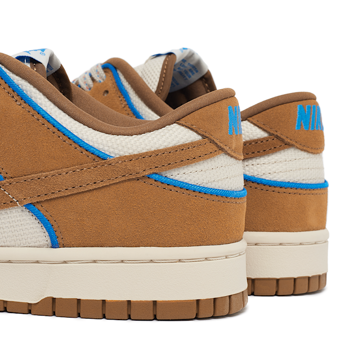 Nike Wmns Dunk Low PRM "Light British Tan" braun 83269 5