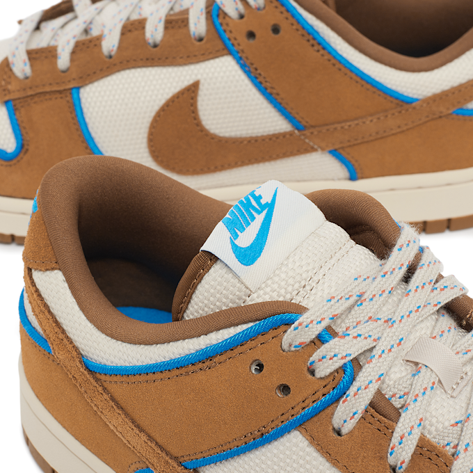 Nike Wmns Dunk Low PRM "Light British Tan" braun 83269 6