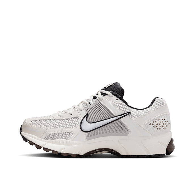 Nike Wmns Zoom Vomero 5 beige 83290 3