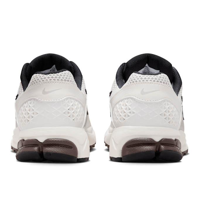 Nike Wmns Zoom Vomero 5 beige 83290 5