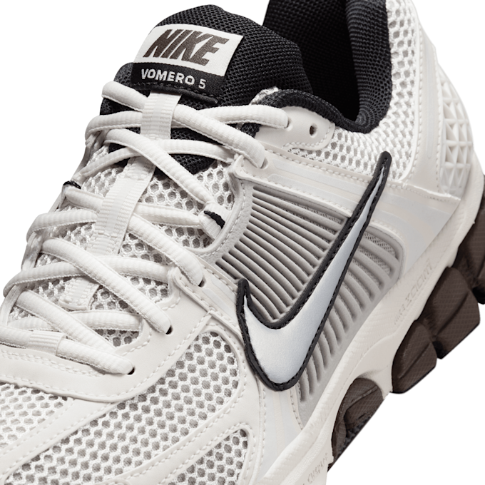 Nike Wmns Zoom Vomero 5 beige 83290 7