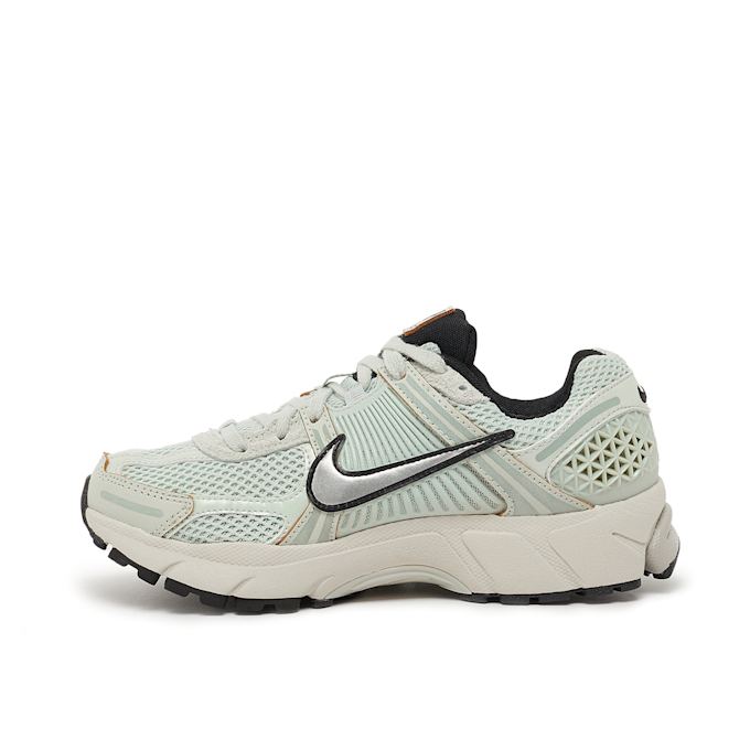 Nike Wmns Zoom Vomero 5 "Light Silver Chrome" green 83295 3