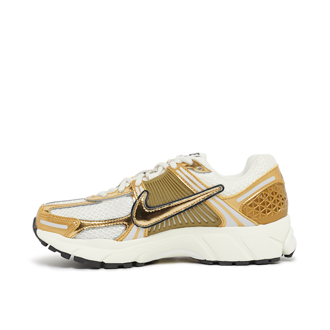 Nike Wmns Zoom Vomero 5 "Metallic Gold" gold 83301 3