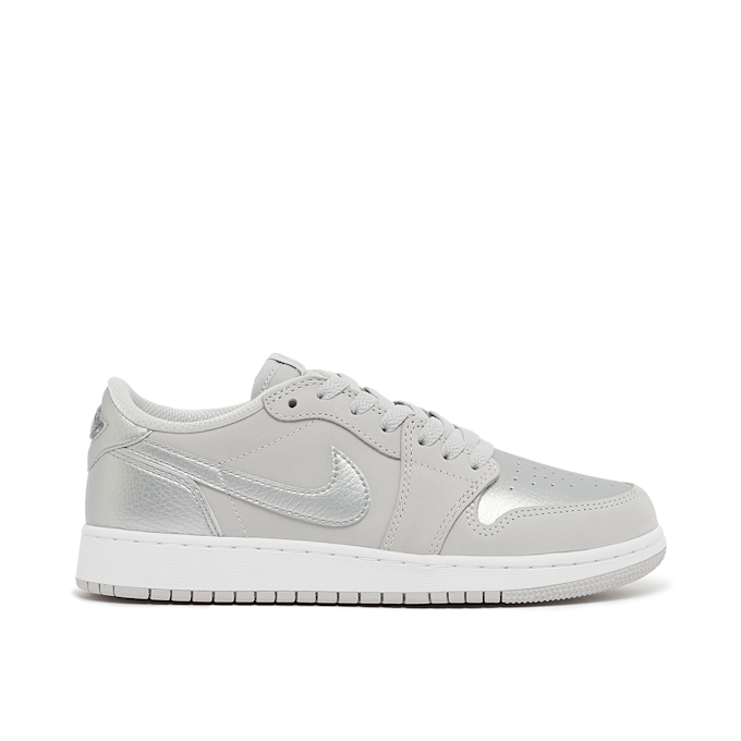 Jordan Air Jordan 1 Low OG "Metallic Silver" (GS) silber 83311 2