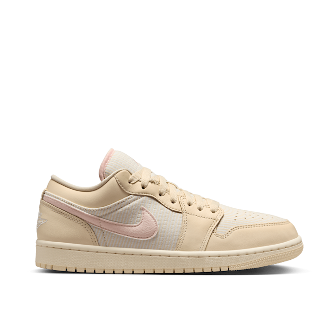 Jordan Wmns Air Jordan 1 Low "Linen" beige 83321 2