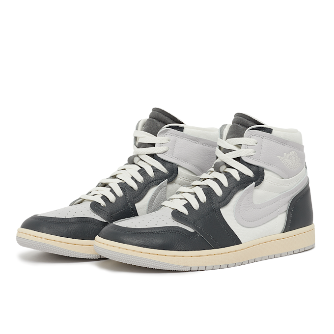 Jordan Air Jordan 1 MM High "Coconut Milk" grey 83324 1