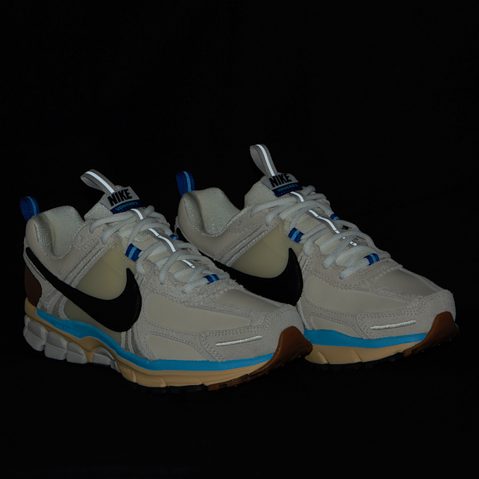 Nike Wmns Zoom Vomero 5 PRM "Design by Japan" beige 83351 9