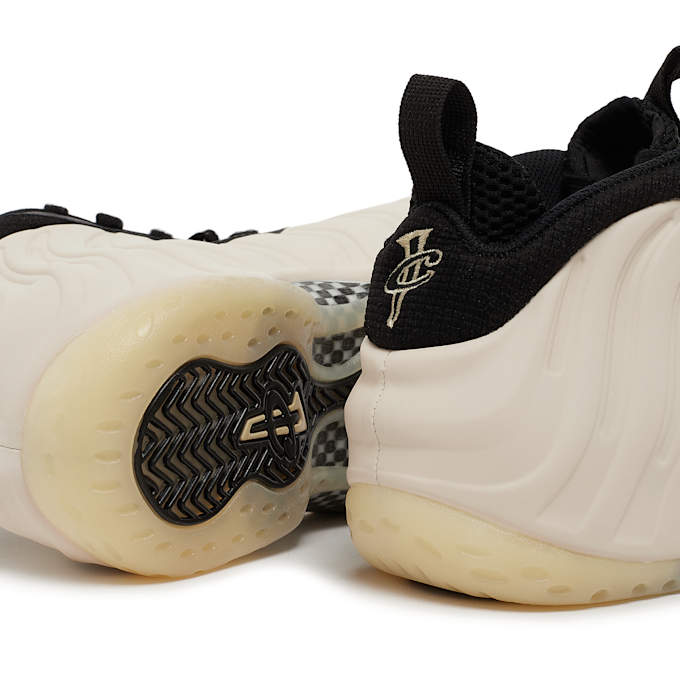 Nike Air Foamposite One "Light Orewood Brown" schwarz 83354 7