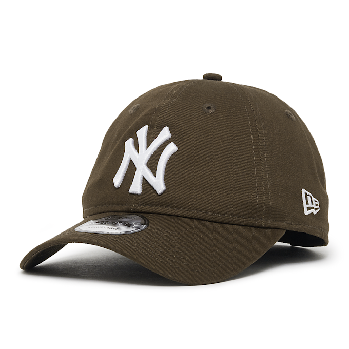 New Era League Essential 9Twenty® New York Yankees braun 83775 1