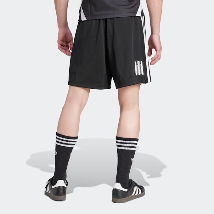 adidas Originals x NTS Radio Teamgeist Track Shorts zwart 83854 3