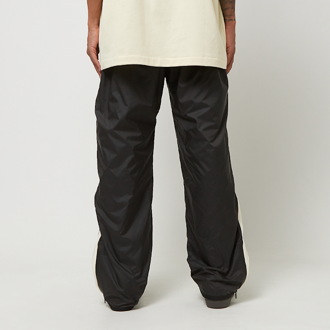 adidas Originals x Fear of God Athletics Woven Relaxed Track Pant schwarz 83954 4