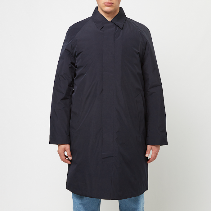 Norse Projects Vargo Gore-Tex Infinium Raglan Mac blau 84048 2