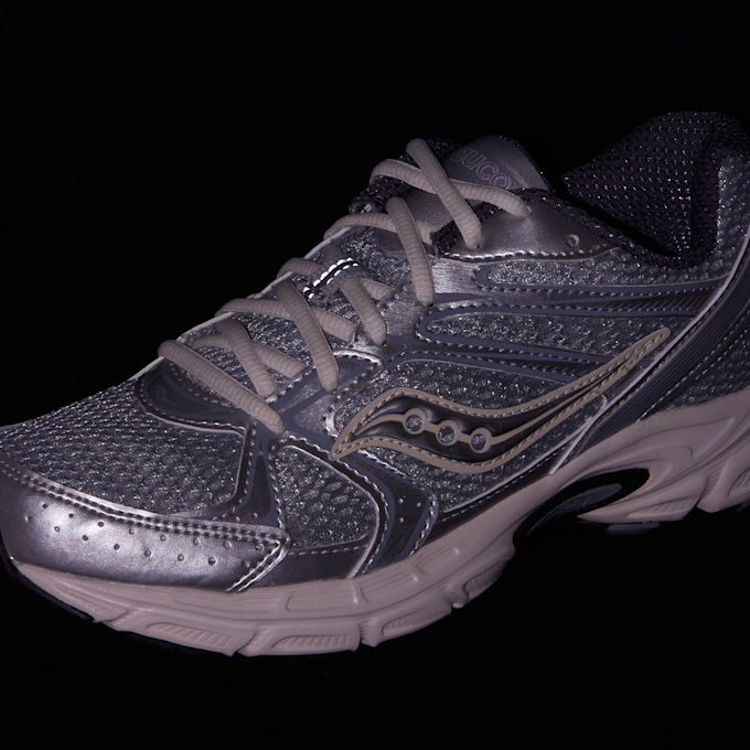 Saucony Wmns Ride Millennium silber 84356 8