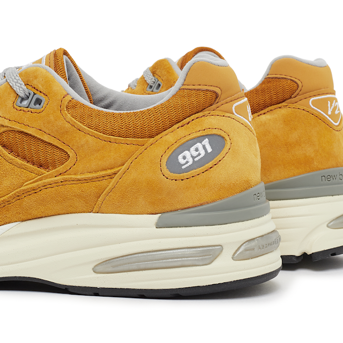 New Balance 991v2 "Yellow" geel 84378 5