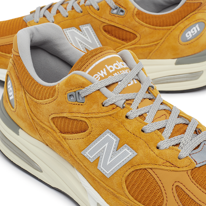 New Balance 991v2 "Yellow" geel 84378 6