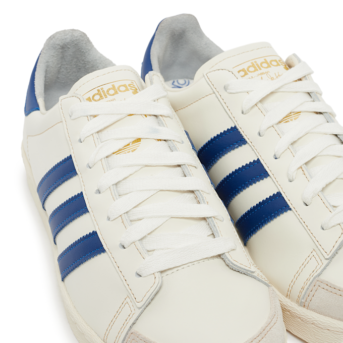 adidas Originals Wmns Jabbar Low "Off White Collegiate Royal" beige 84384 5