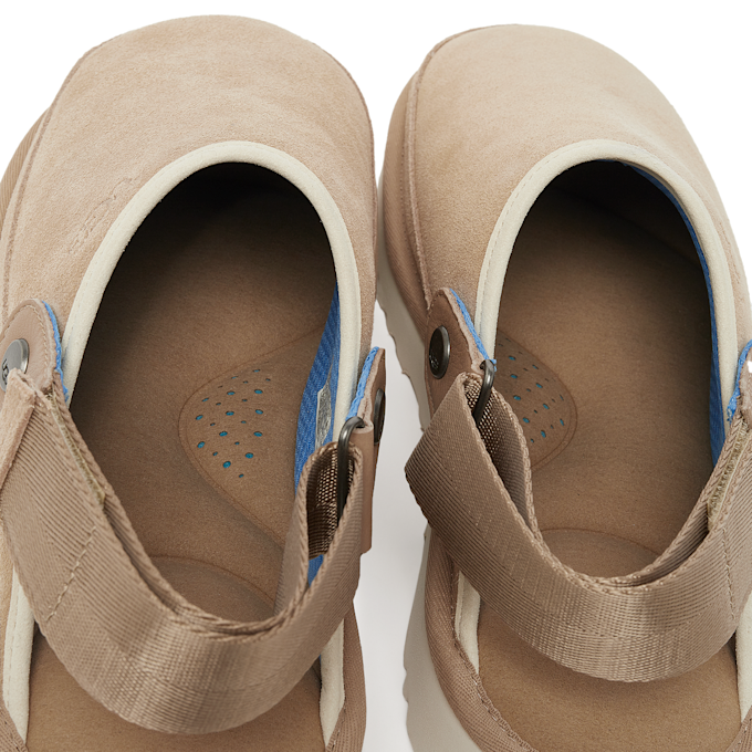 UGG Goldencoast Clog beige 88937 5